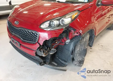 2017 Kia Sportage Lx z USA, uszkodzony, nr VIN KNDPM3AC9H7297074